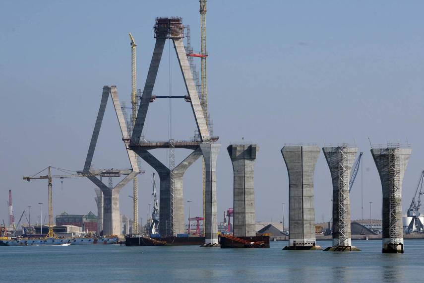 EQUO lamenta que la inversión de Junta y Gobierno central se concentre en autovías y deje de lado la movilidad sostenible y el tren EQUO lamenta que la inversión de Junta y Gobierno central se concentre en autovías y deje de lado la movilidad sostenible y el tren Verdes Equo Andalucía