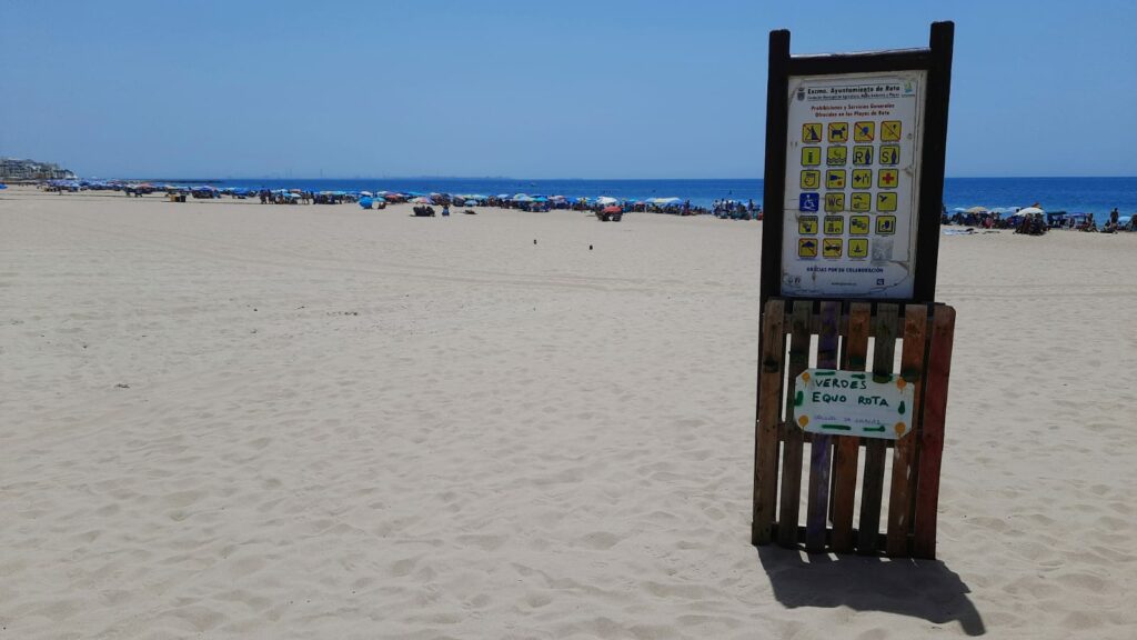 Verdes EQUO Rota inicia la sexta campaña "Orillas sin Colillas" Verdes Equo Andalucía