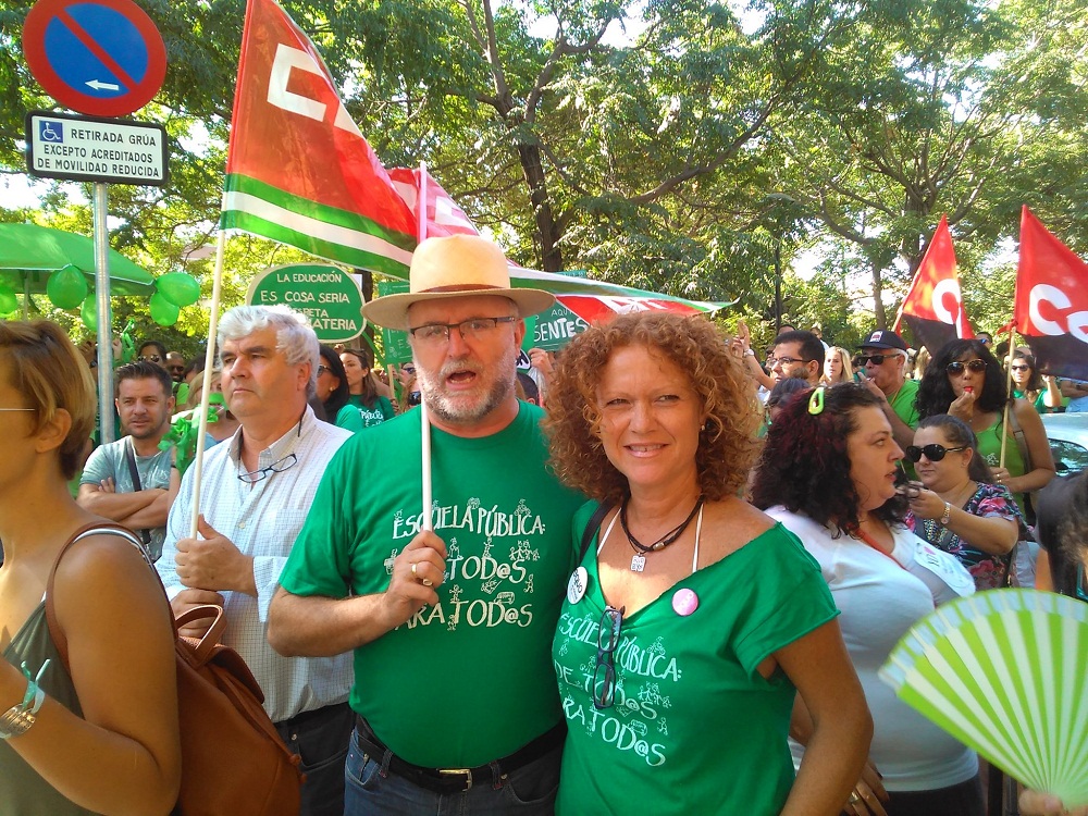 La coportavoz de EQUO Sevilla, Mar Oliver, en una de las últimas protestas contra los recortes en Educación.