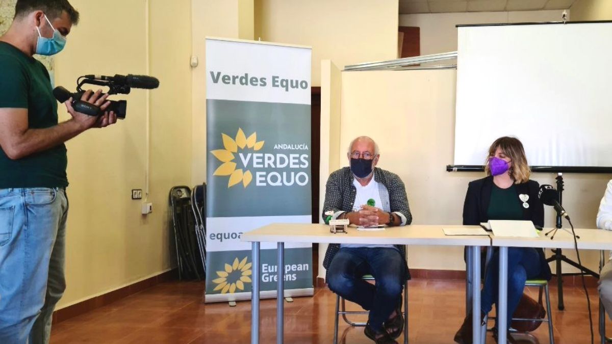 Foto Manuel Pérez y Mar González en rueda de prensa