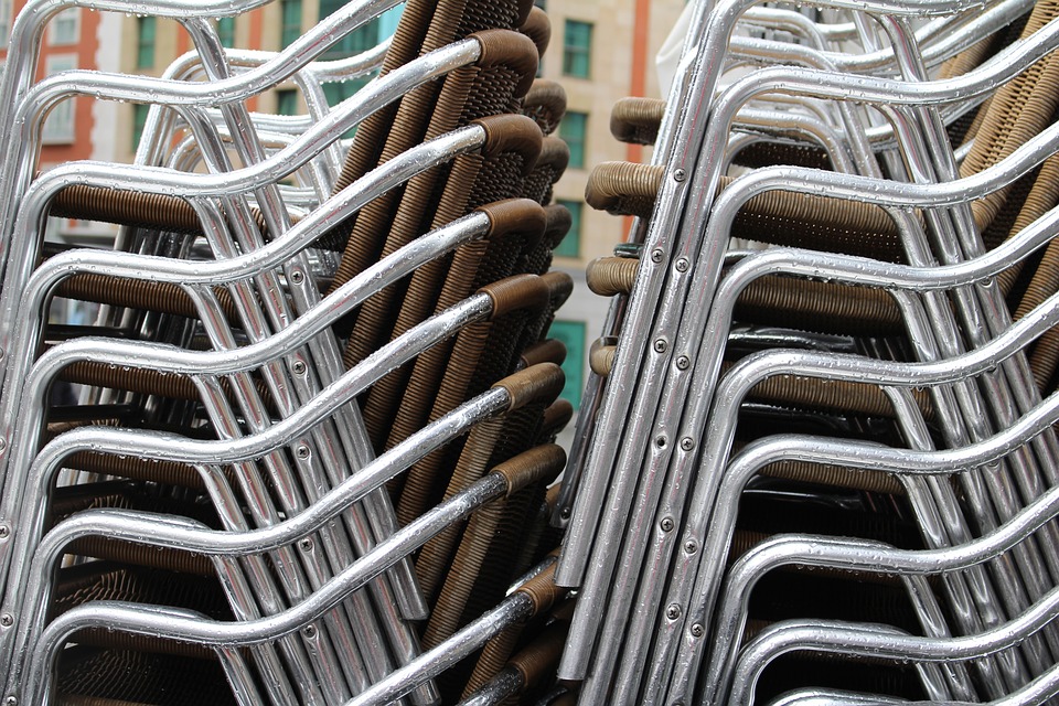 Veladores: la Junta prima los intereses del sector hostelero a los de los peatones y residentes Verdes Equo Andalucía